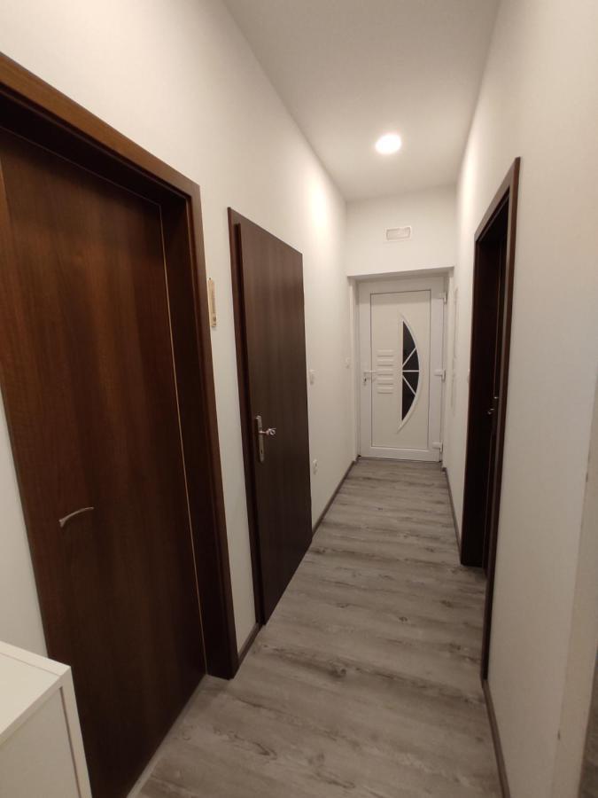 Apartment Ravnice Omiš Exterior foto
