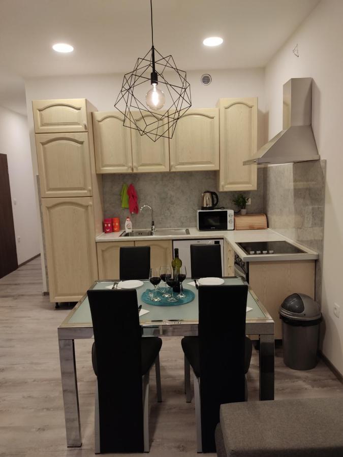 Apartment Ravnice Omiš Exterior foto